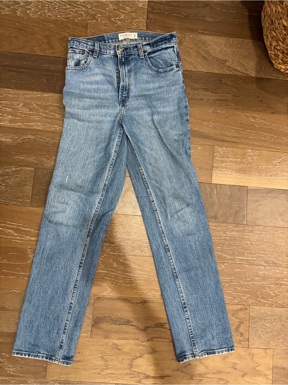Abercrombie & Fitch 90s straight jeans - high rise - size 4